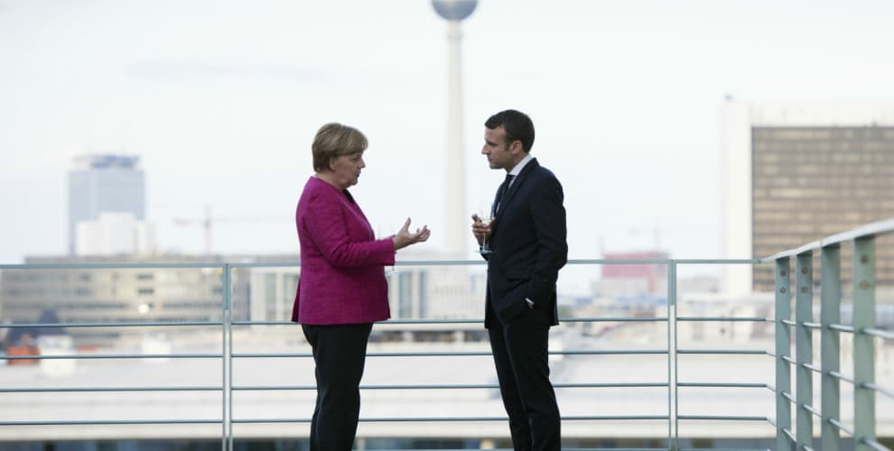 Almanya Başbakanı Angela Merkel ile Fransa Cumhurbaşkanı Emmanuel Macron
