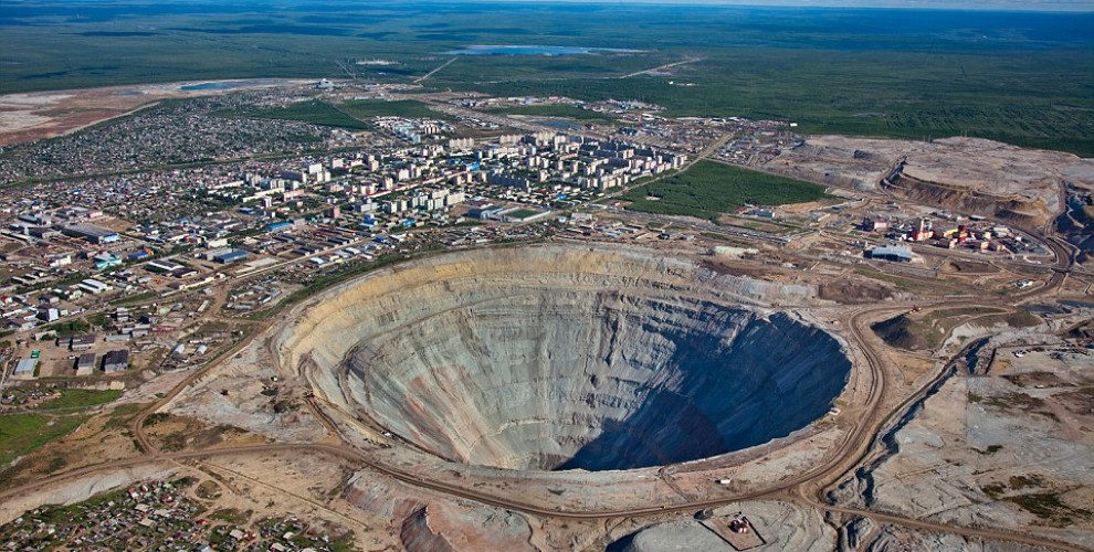 Rusya’da maden faciası: Çok sayıda madenci kayıp