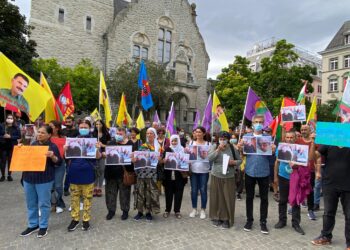 isviçre -katliam protesto